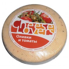 Сыр полутвердый Cheese Lovers с оливками и томатом 50%, вес
