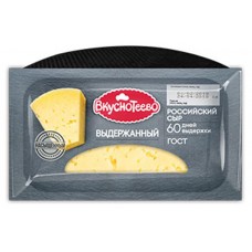Сыр полутвердый «Вкуснотеево» Российский выдержанный 50%, 520 г